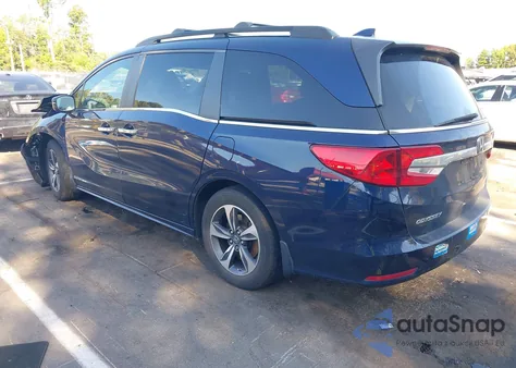 2018 Honda Odyssey Touring from USA, damaged, VIN 5FNRL6H84JB071538